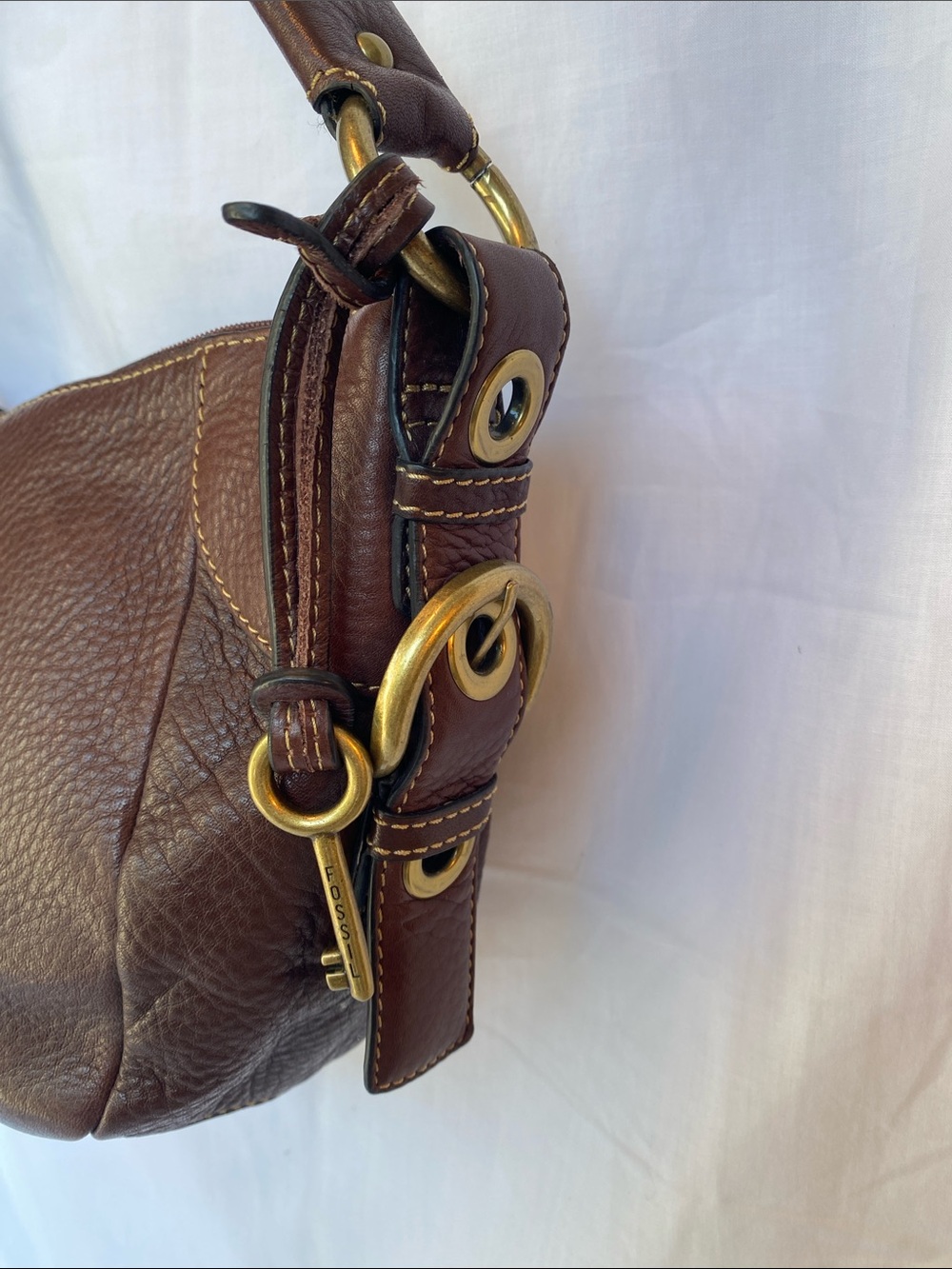 Fossil Classic Brown Leather Hobo Shoulder Bag - Picture 2 of 8
